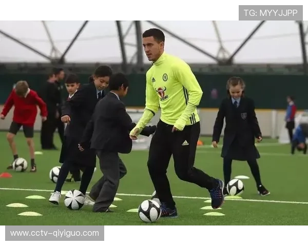 英超俱乐部联合开展社区项目,关注青少年足球发展 英超俱乐部联合开展社区项目,关注青少年足球发展